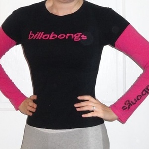 M billabong tee is being swapped online for free