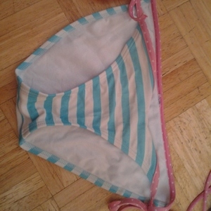 vs swim suit  is being swapped online for free