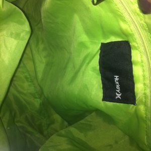 Hurley Purse is being swapped online for free