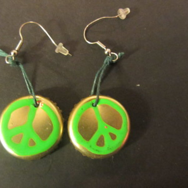 Peace Sign Bottle Cap Earrings is being swapped online for free