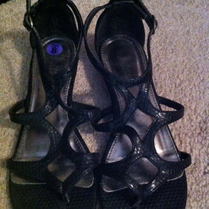 Matisse black snake-print sandals - size 8 is being swapped online for free