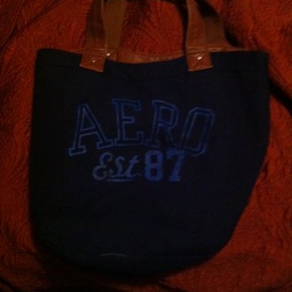 Aeropostale Navy Canvas Tote Bag is being swapped online for free