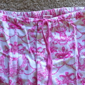 VS Bed Pants, Size: XS is being swapped online for free