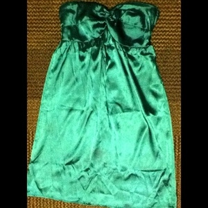 Emerald Green Mini Dress is being swapped online for free