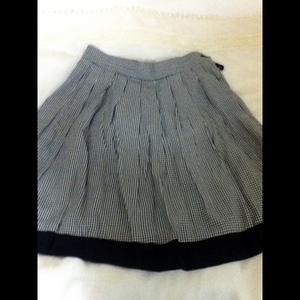 Checkered Vintage Skirt is being swapped online for free