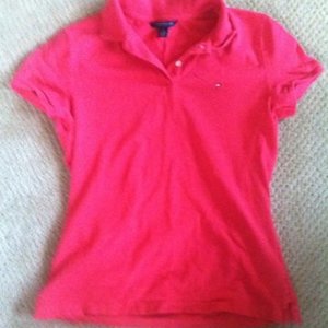 Tommy Hilfiger Polo Sz M is being swapped online for free