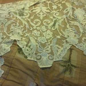 Vintage window valence  is being swapped online for free