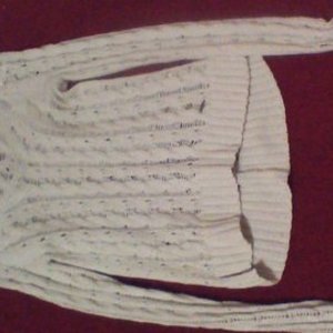 White Abercrombie and Fitch Sweater is being swapped online for free