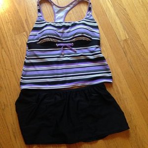 large bathing suit is being swapped online for free