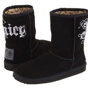Juicy Couture Suede Boots Sz 8/8.5 is being swapped online for free