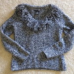 B/W Norton McNaughton Petites Sweater is being swapped online for free