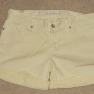 Yellow Bullhead Shorts (9) is being swapped online for free