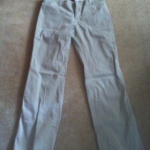 Dickies Khakis sz 13 is being swapped online for free