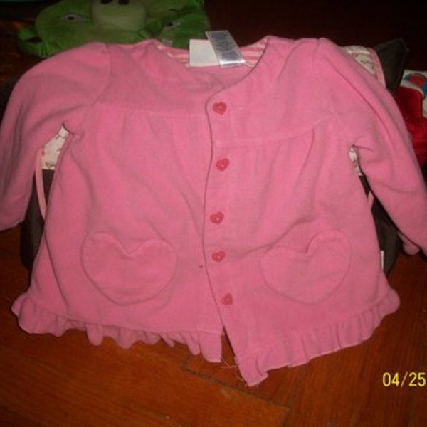 Baby Girl Clothes is being swapped online for free