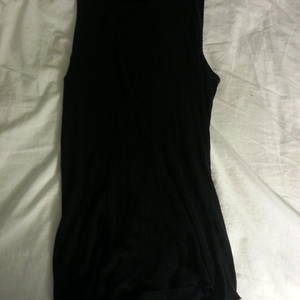 whifebeater is being swapped online for free