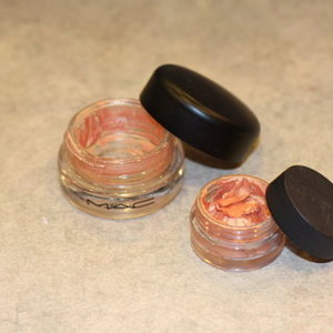 MAC Rubenesque Paintpot is being swapped online for free