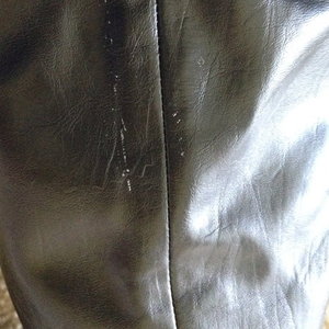 Anna Michelle Boots, 6.5M is being swapped online for free