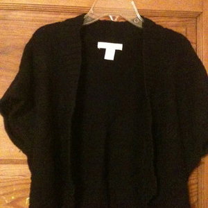 Lucy & Laurel Crop Black Sweater is being swapped online for free