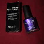 cnd vinylux top coat and polish is being swapped online for free