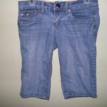 YMI JEAN CAPRIS 9 is being swapped online for free