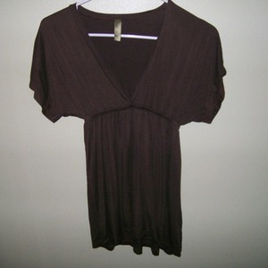 LUSH BROWN TOP is being swapped online for free