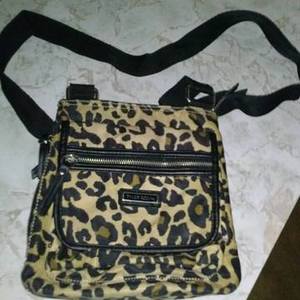 tyler rodan cheetah print cross body is being swapped online for free