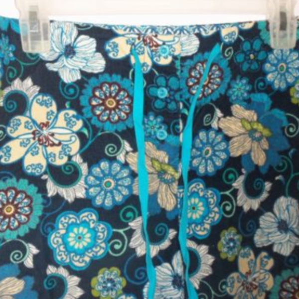 Blue Mod Floral Vera Bradley PJ Pants is being swapped online for free