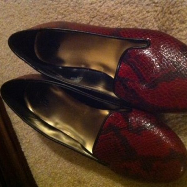 red snake print loafers - size 8.5 is being swapped online for free