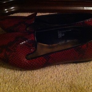red snake print loafers - size 8.5 is being swapped online for free