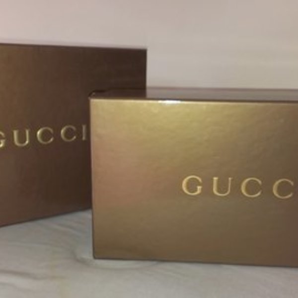 Gucci Shoe Boxes is being swapped online for free