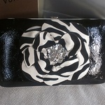 Zebra Flower Wallet is being swapped online for free