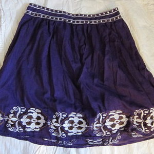 Purple embroidered skirt M is being swapped online for free