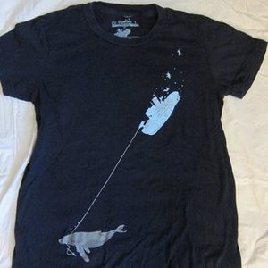 Threadless "Karma" tee M is being swapped online for free