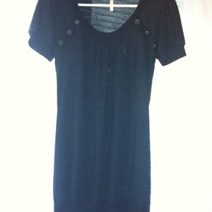 cute black sweater dress is being swapped online for free