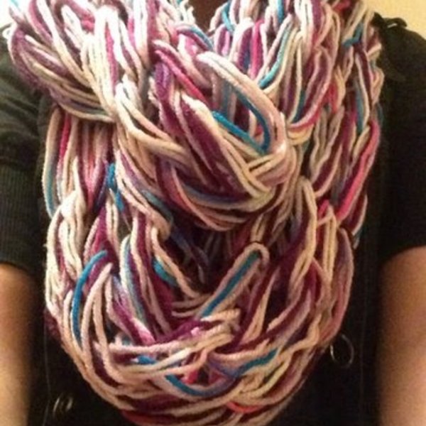 Multi Color infinity scarf is being swapped online for free