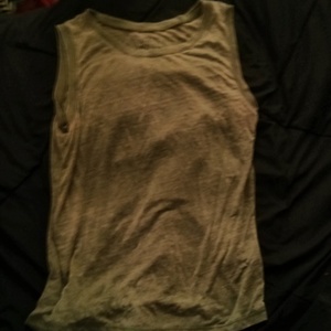 green muscle tank is being swapped online for free