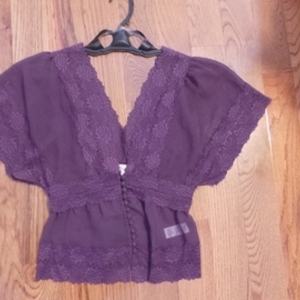 F21 Lace Top Size S is being swapped online for free