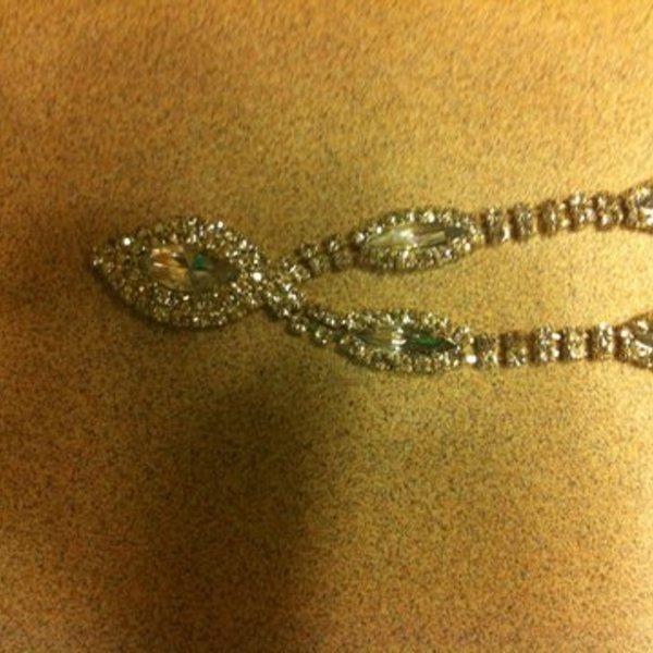 Rhinestone Necklace is being swapped online for free