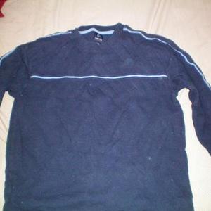 Sz XL Men's Sweater is being swapped online for free