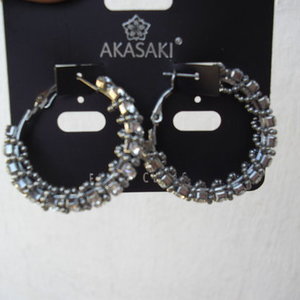 crystal hoops is being swapped online for free