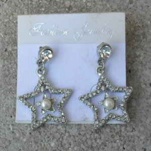 stars earrings 2 is being swapped online for free