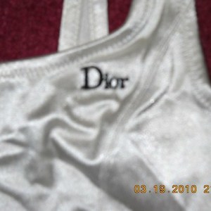 Christian Dior Sports Bra L is being swapped online for free