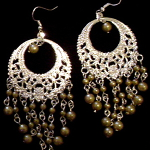 Chandelier earrings  is being swapped online for free