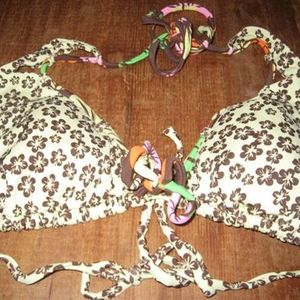 Mossino Bikini Sz S is being swapped online for free