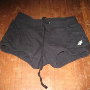 Mossimo Black Shorts Sz S is being swapped online for free