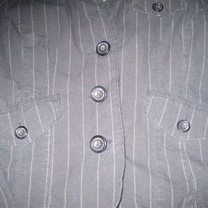 American Eagle Button Jacket is being swapped online for free