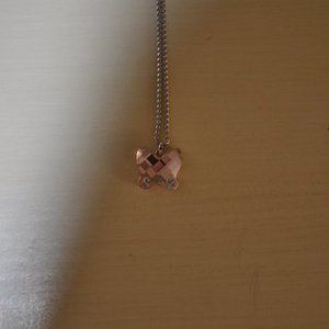 Original Swarovski necklace is being swapped online for free