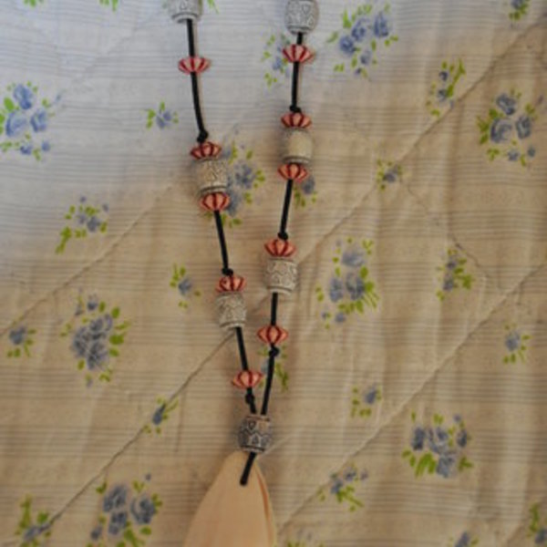 Seashell necklace is being swapped online for free