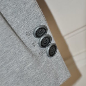 Zara grey blazer new without tag is being swapped online for free