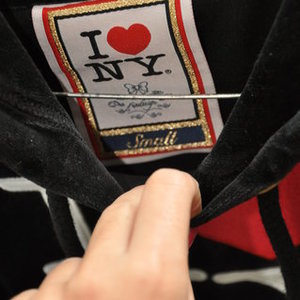 I love NY sweatshirt in black is being swapped online for free